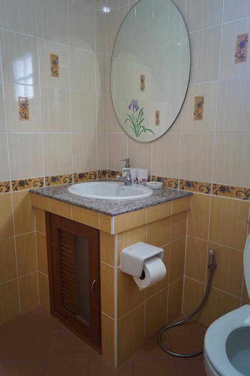 Three Moon Apartment Doi Saket Exterior foto